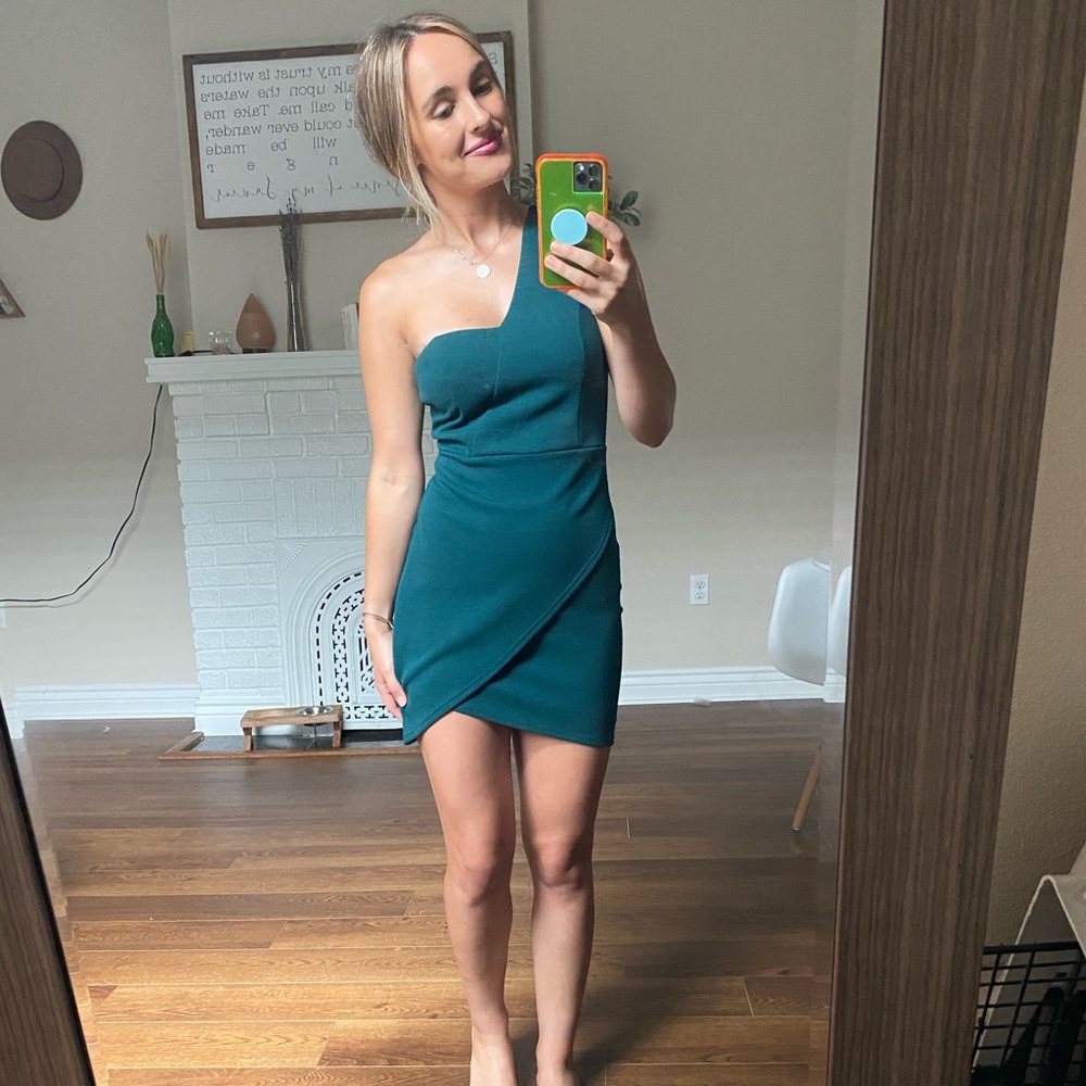 XS Green dress